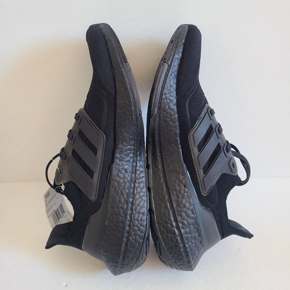 NEW Adidas Ultraboost 21 Running Shoes FY0306 Size 8 Triple Black main image 6